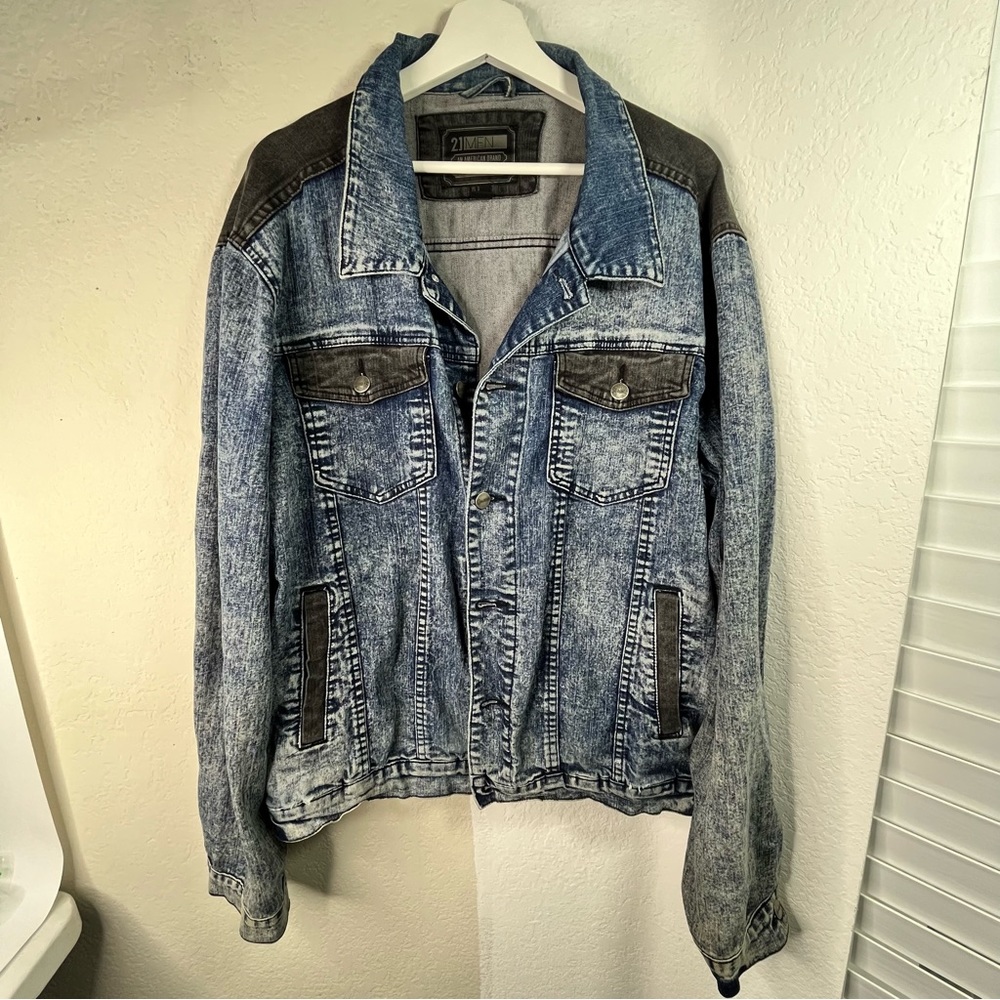 21 Men All American Brand Acid Wash Jean Jacket, Men’s Size Small